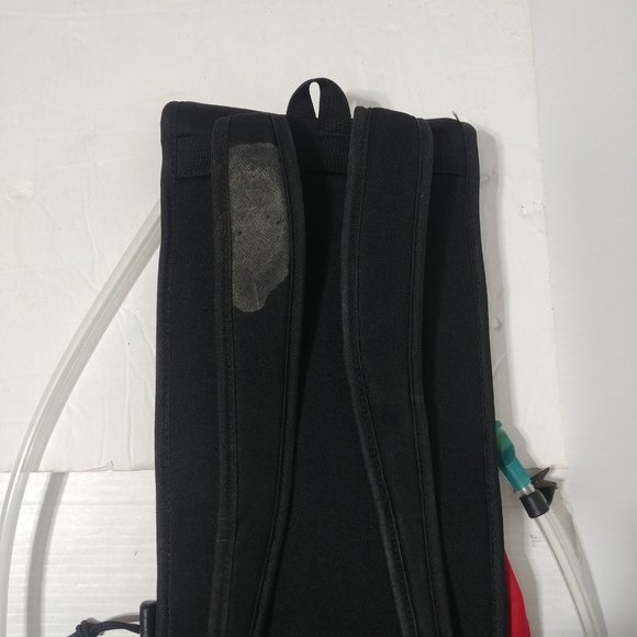 Platypus Hydration Pack w/ Bladder - Pre-owned - RVZFKJ - Picture 4 of 5